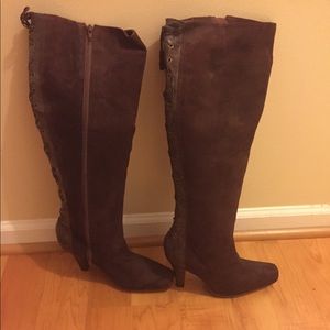High Boots Size 9